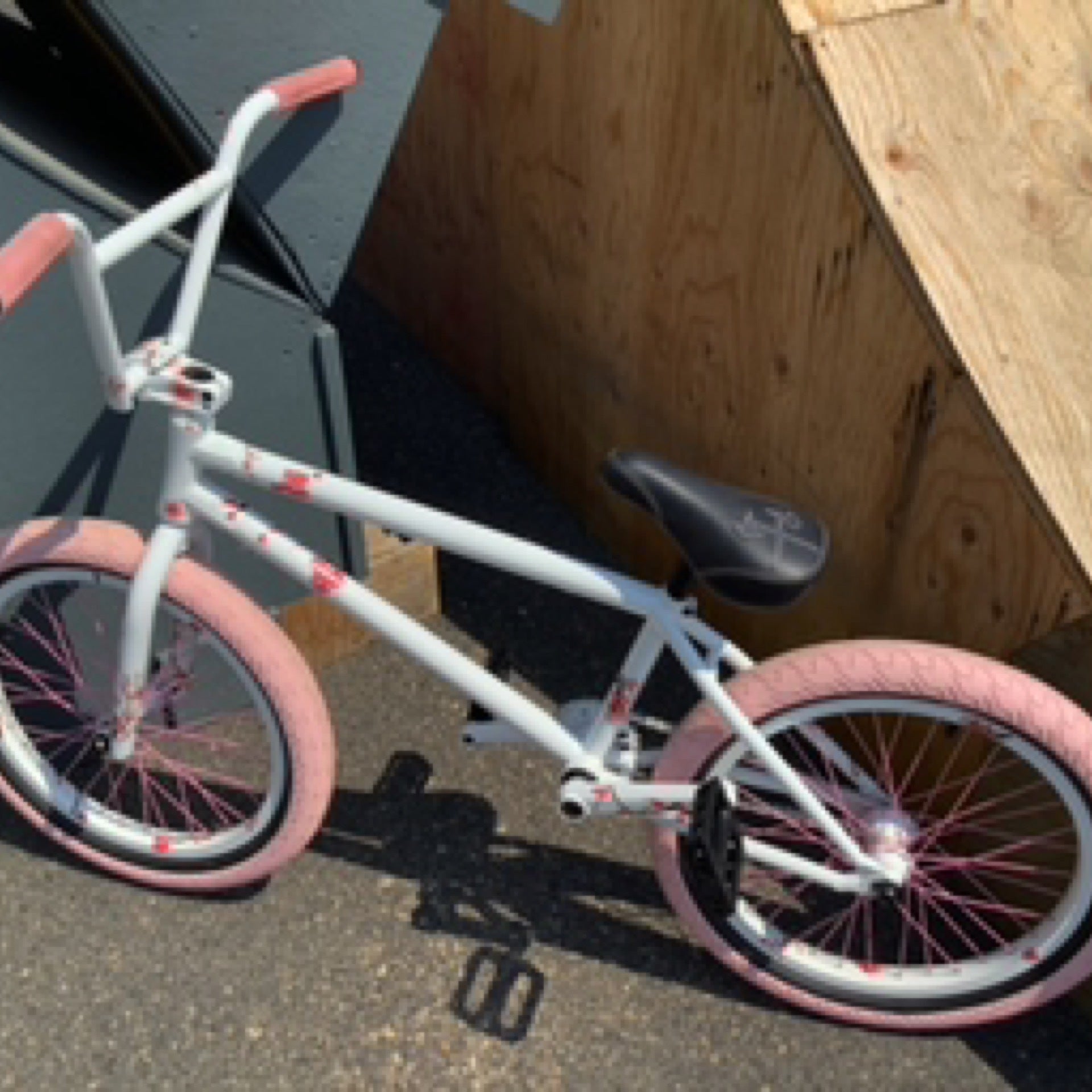 Customize your own bmx bike and buy it on sale